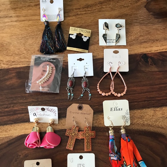 Jewelry - Earring bundles